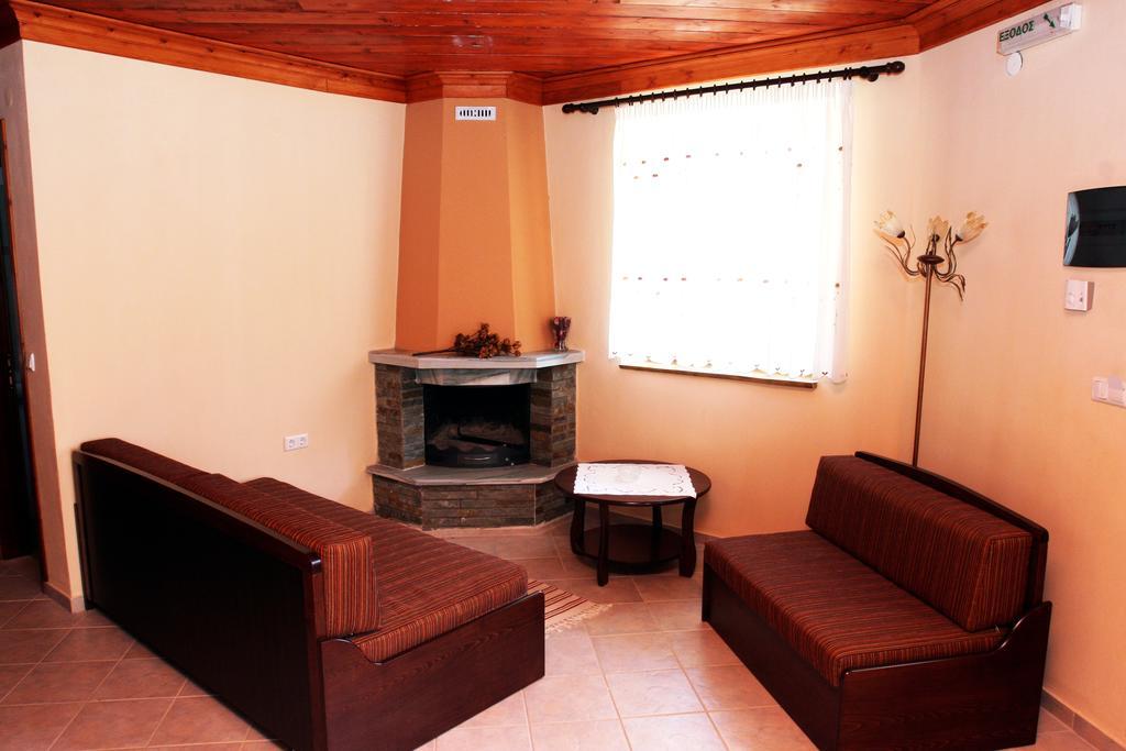 Guesthouse Alexandros Nestórion Quarto foto